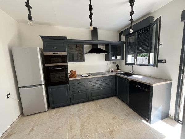 Maison à louer 1 150 € CC Bruguières 4 p 93 m² DPE C