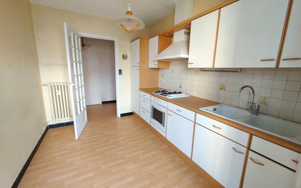 Appartement à vendre    2 pièces • 49 m2 Grenoble