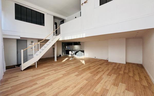 Appartement à vendre    4 pièces • 108 m2 Saint-Quentin