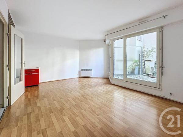 Appartement F1 à vendre  1 pièce - 30,01 m2 LE CHESNAY - 78