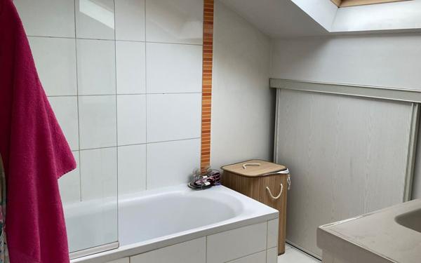 Maison à vendre    5 pièces •  Bordeaux