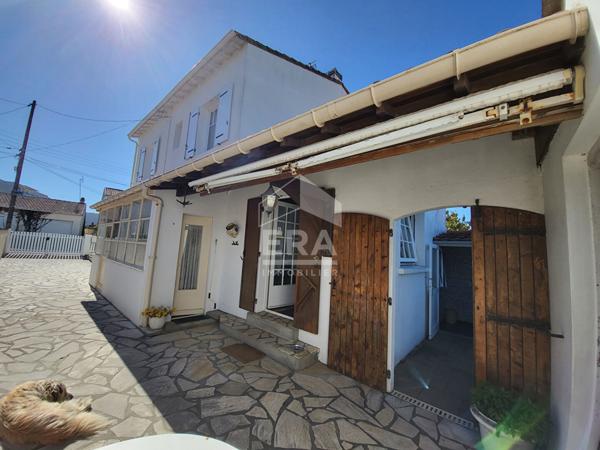 MAISON DE VILLE - ROYAN - PROCHE commerces et plages