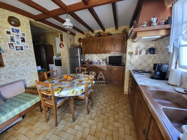 MAISON DE VILLE - ROYAN - PROCHE commerces et plages