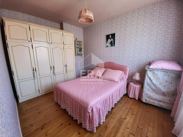 MAISON DE VILLE - ROYAN - PROCHE commerces et plages