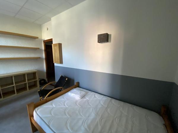 Studio meublé, proche de la gare