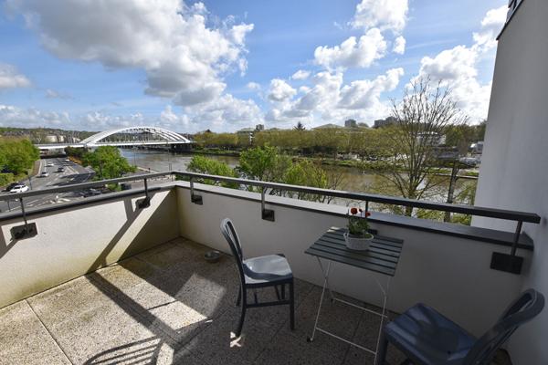 Duplex meublé Pontoise - 3 pièces - 59.86 m2