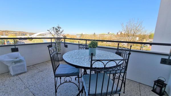 Duplex meublé Pontoise - 3 pièces - 59.86 m2