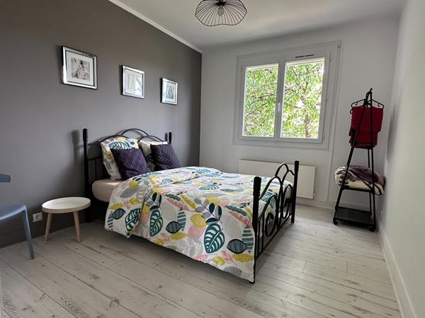 16400 LA COURONNE Immeuble de rapport ou maison familiale 240 m2 - 4 logements à La Couronne