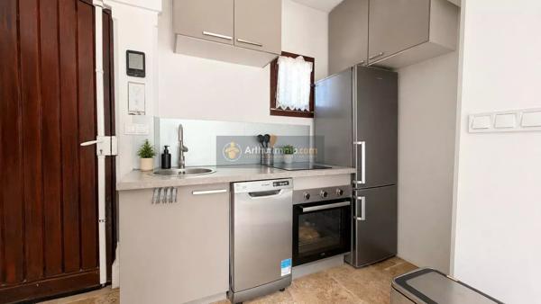 Vente                                                      Maison
                        
                     3 pièces                      64 m2                     à Fréjus