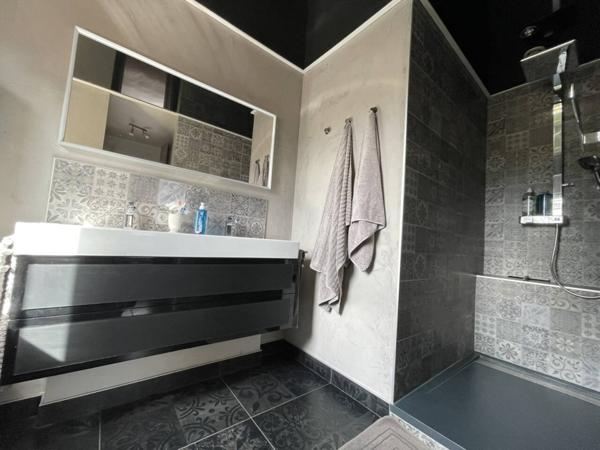 Maison à vendre 7 pièces de 164 m²