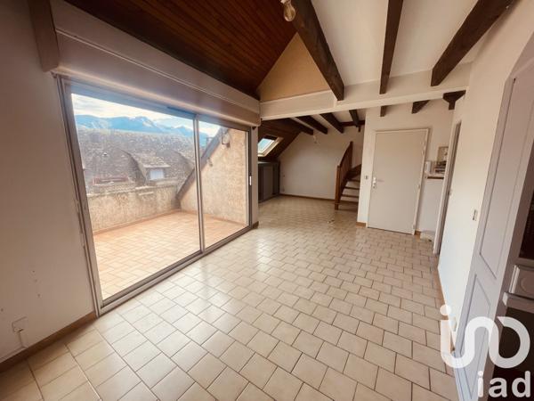 Appartement 2 pièces de 47 m² à Argelès-Gazost (65400)