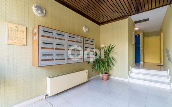 Appartement à vendre    5 pièces • 106,06 m2 Reims