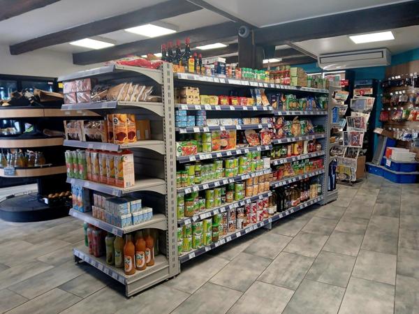 Opportunité rare - Commerce multi-activités