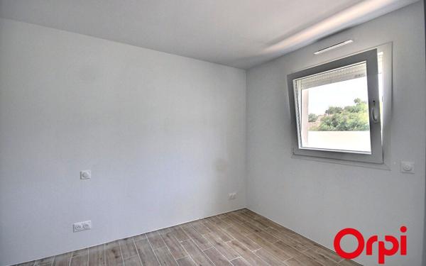 Maison à vendre    4 pièces • 102 m2 Marseille 13