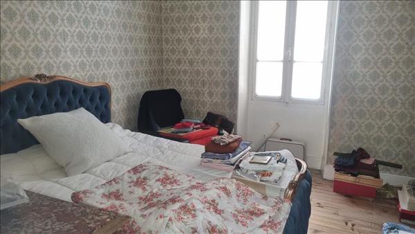 Maison à vendre |  Decazeville |  12 pièces | 260 m²