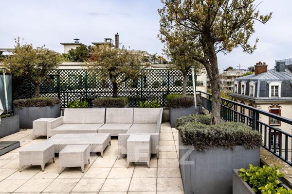 Penthouse avec terrasse à Neuilly-sur-Seine
