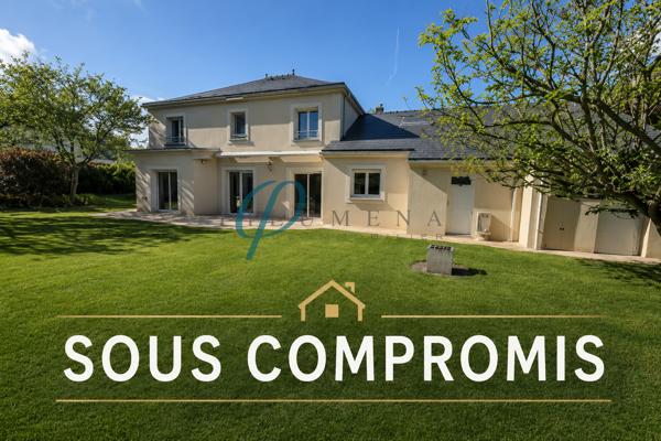 Maison de 192 m², chaleureuse avec 5 chambres et superbe jardin arboré sur Nort sur Erdre en classe C.