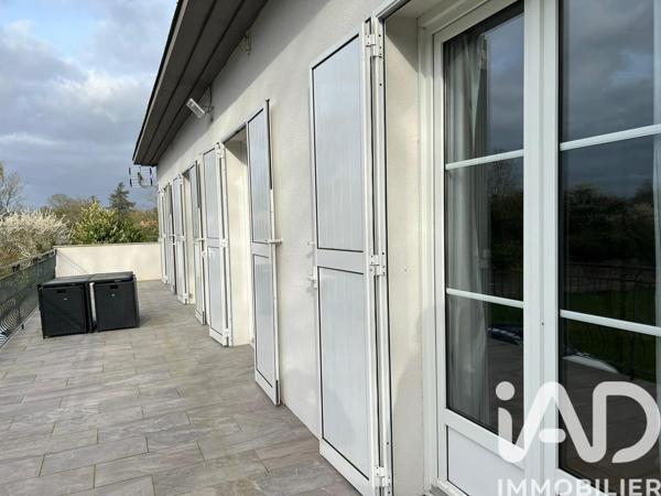 Maison à vendre 9 pièces 250 m² Pont-Saint-Martin