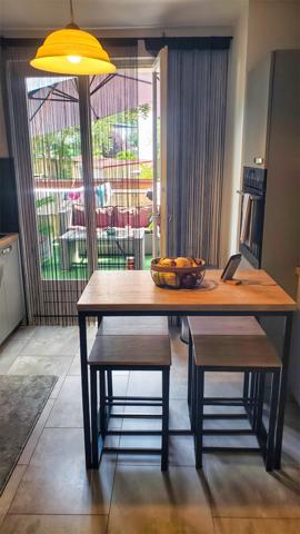 Gérardmer (88400) Gérardmer, Vosges. Centre ville. Appartement F4 entièrement rénové. Grenier aménageable. terrasse, cave, garag