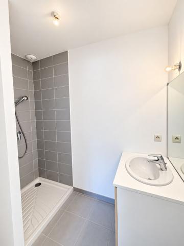 POITIERS ? QUARTIER DEMI-LUNE ? MAISON 5 PIÈCES AVEC GARAGE ? TERRAIN D'ENVIRON 200 M²