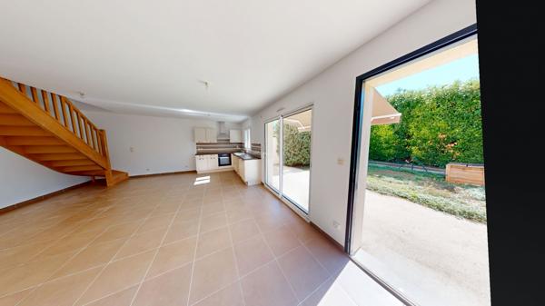 POITIERS ? QUARTIER DEMI-LUNE ? MAISON 5 PIÈCES AVEC GARAGE ? TERRAIN D'ENVIRON 200 M²