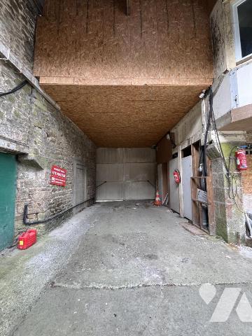 VENDS IMMEUBLE QUINTIN