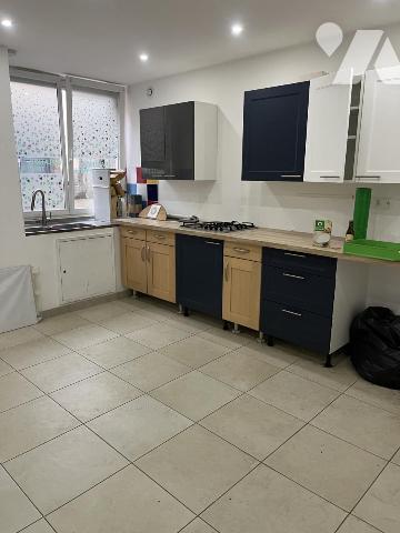 VENDS IMMEUBLE QUINTIN