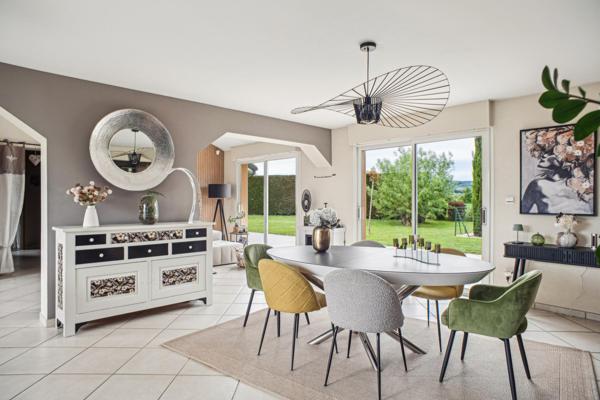 Villa 8 pièces avec piscine