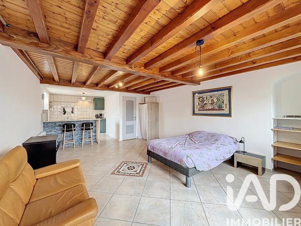 Maison à vendre 7 pièces 255 m² Montluel