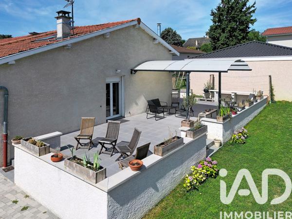 Maison à vendre 7 pièces 255 m² Montluel