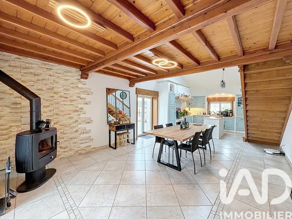 Maison à vendre 7 pièces 255 m² Montluel