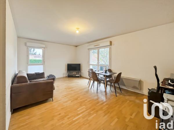 Appartement 2 pièces de 52 m² à Lamorlaye (60260)