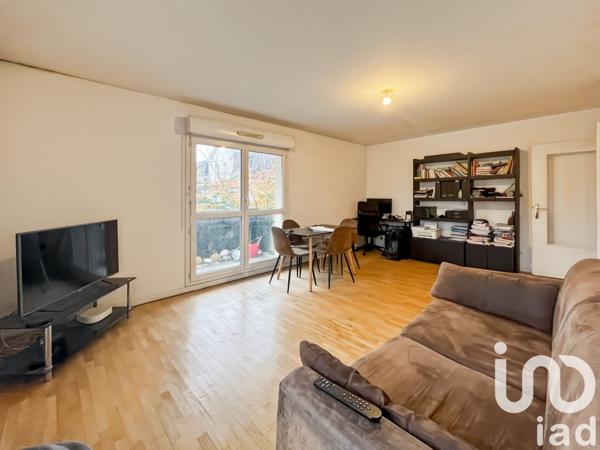 Appartement 2 pièces de 52 m² à Lamorlaye (60260)