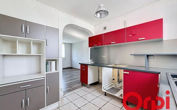 Appartement à vendre    3 pièces • 50 m2 Pierre-Bénite