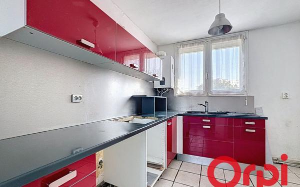 Appartement à vendre    3 pièces • 50 m2 Pierre-Bénite