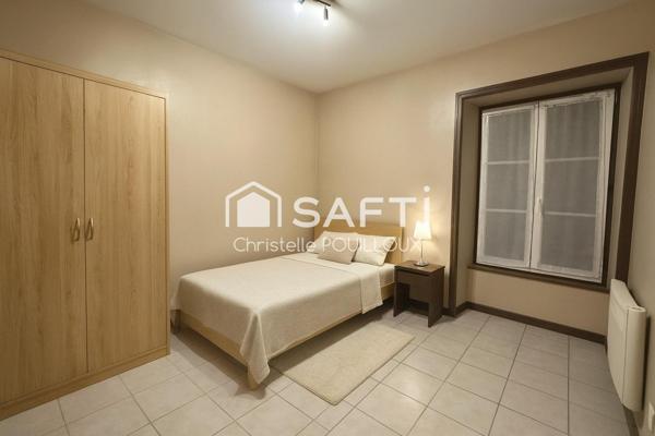 Maison de plain-pied, 2 chambres, jardin clos + terrains