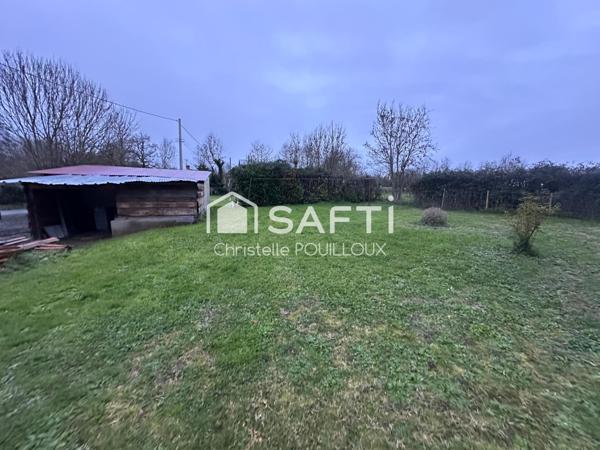 Maison de plain-pied, 2 chambres, jardin clos + terrains