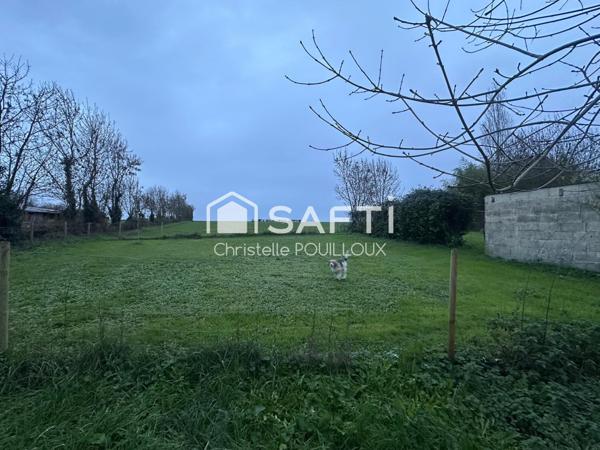 Maison de plain-pied, 2 chambres, jardin clos + terrains