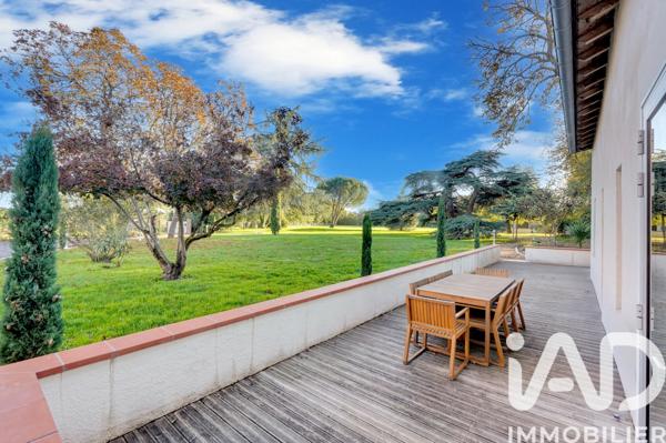 Maison à vendre 15 pièces 510 m² Saint-Lieux-lès-Lavaur