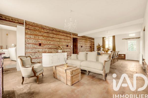 Maison à vendre 15 pièces 510 m² Saint-Lieux-lès-Lavaur