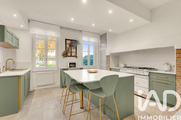 Maison à vendre 15 pièces 510 m² Saint-Lieux-lès-Lavaur