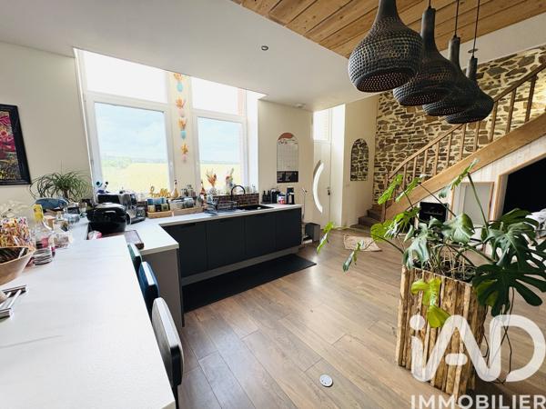 Maison à vendre 8 pièces 212 m² Forges-la-Forêt