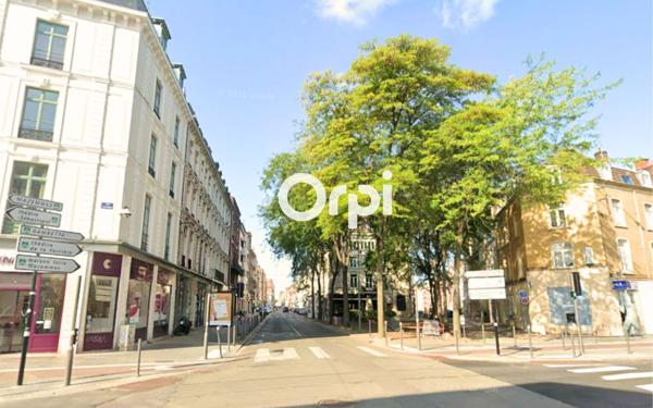 Immeuble à vendre    11 pièces • 315 m2 Lille