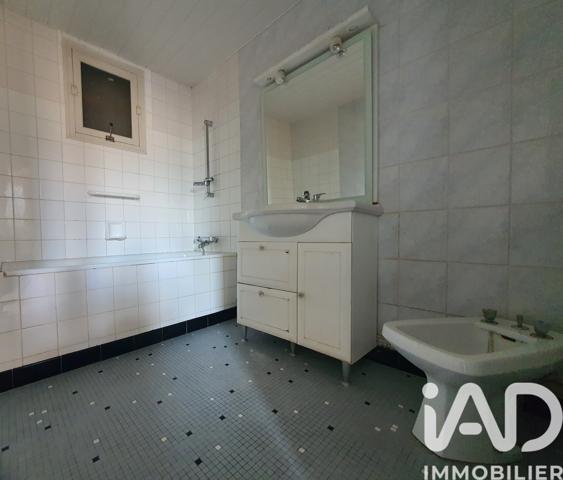 Maison à vendre 7 pièces 135 m² Sainte-Florence