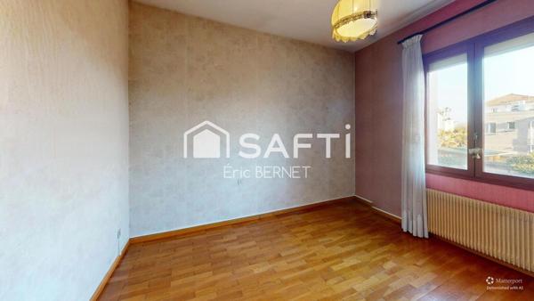 Maison avec du cachet , matériaux authentiques