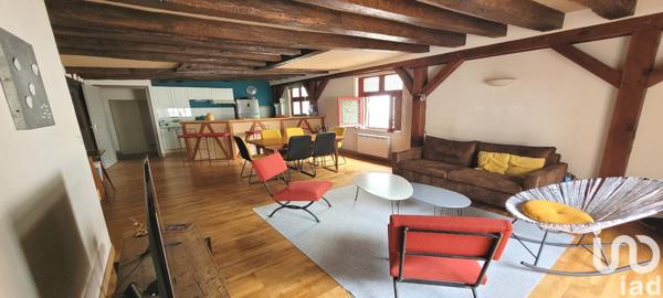 Maison à vendre 10 pièces 232 m² Saint-Jean-d'Angély