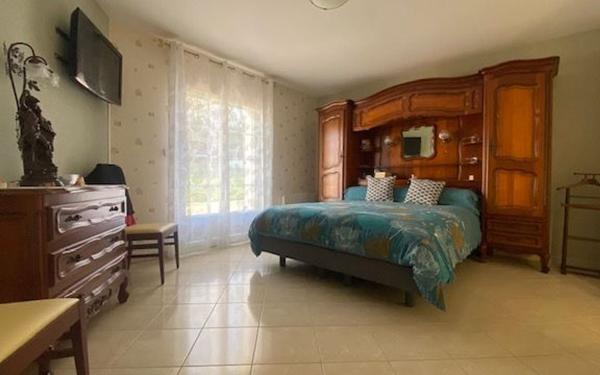 Maison à vendre    5 pièces • 137,07 m2 Breuil-Magné