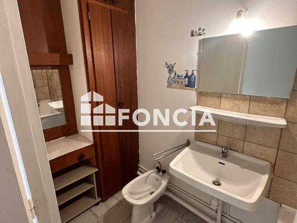 Location Studio 25.16 m² - 31 RUE DE LA COLLINE Nancy 54000