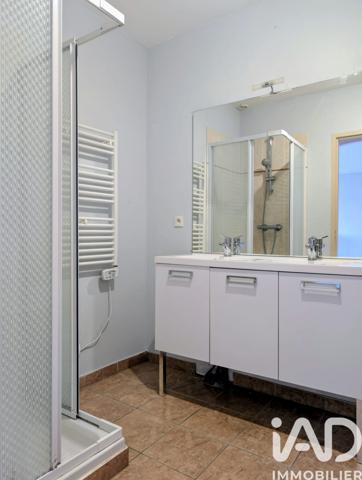 Location maison 4 pièces 82 m² Saint-Jean-de-Liversay