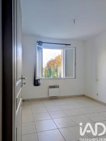 Location maison 4 pièces 82 m² Saint-Jean-de-Liversay